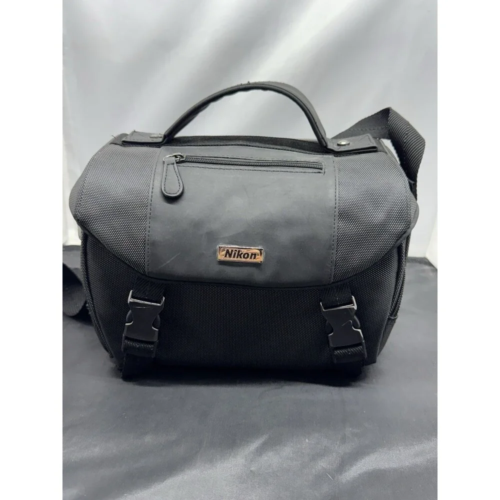 Nikon Deluxe Carry Bag Case Black For SLR Digital Camera & Accessories Padded